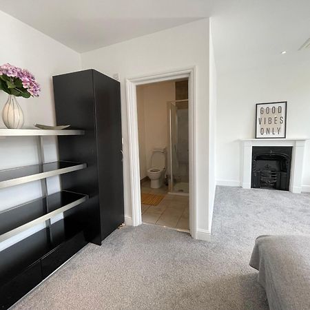 Victoria Maisonette Apartment London Exterior photo